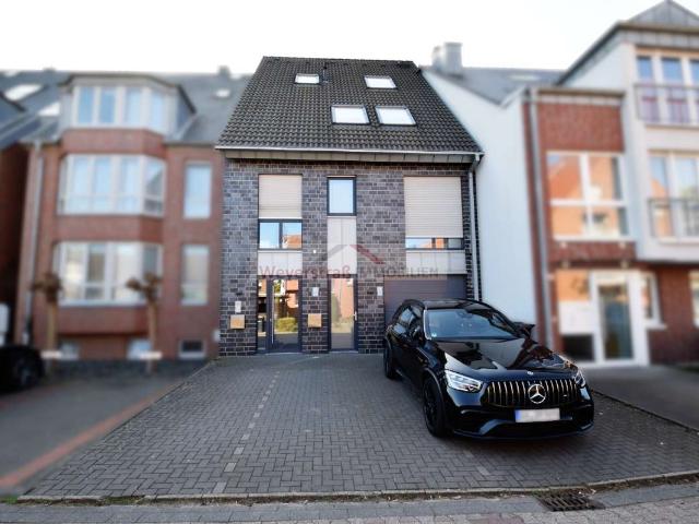 Haus zum Kaufen in Grevenbroich 896.500,00 EUR 240 m²