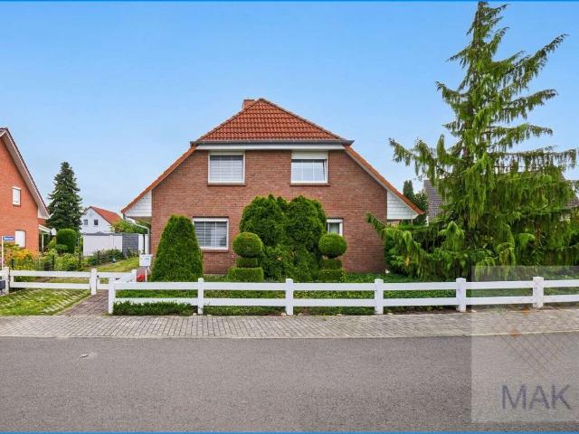 Haus zum Kaufen in Groß Kreutz Schenkenberg 455.000,00 EUR 133 m²