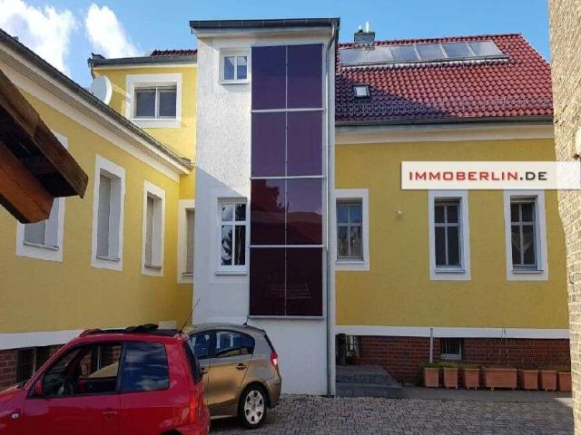 Haus zum Kaufen in Großbeeren 2.100.000,00 EUR 400 m²