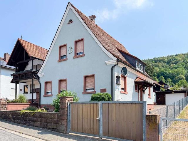 Haus zum Kaufen in Großheubach 299.000,00 EUR 109 m²