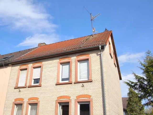 Haus zum Kaufen in Großkrotzenburg 449.000,00 EUR 115 m²
