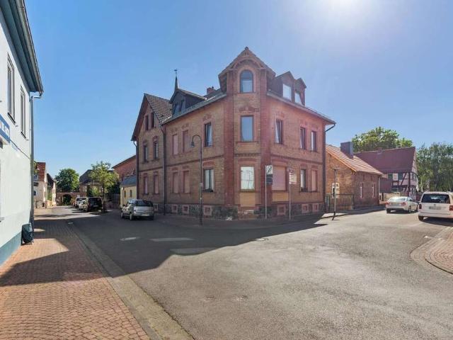 Haus zum Kaufen in Großkrotzenburg 750.000,00 EUR 456 m²