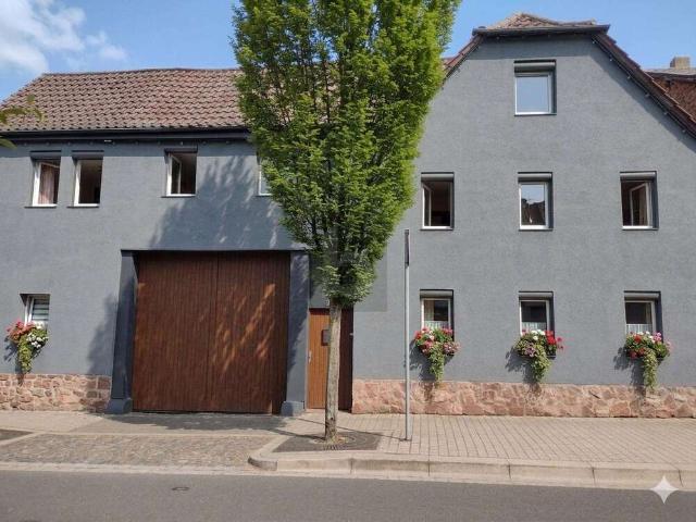 Haus zum Kaufen in Großostheim 499.000,00 EUR 338 m²