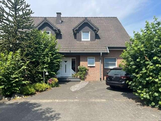Haus zum Kaufen in Gütersloh 389.000,00 EUR 144 m²