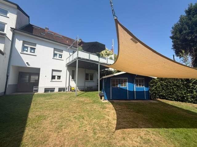 Haus zum Kaufen in Gütersloh 895.000,00 EUR 276 m²