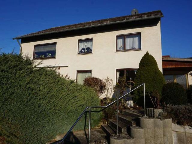 Haus zum Kaufen in Guxhagen Wollrode 299.000,00 EUR 194 m²