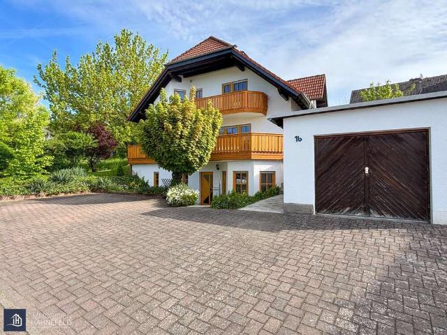 Haus zum Kaufen in Gückingen 545.000,00 EUR 190.95 m²