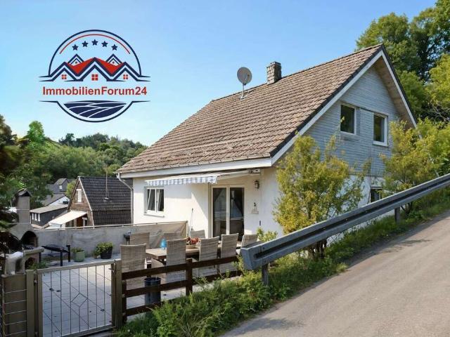 Haus zum Kaufen in Gummersbach 330.000,00 EUR 186 m²