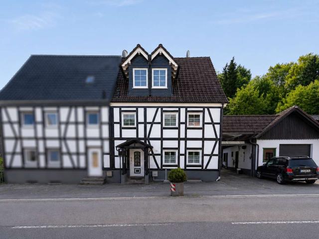 Haus zum Kaufen in Gummersbach 349.000,00 EUR 173 m²