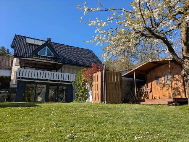 Haus zum Kaufen in Gummersbach 759.000,00 EUR 299 m²