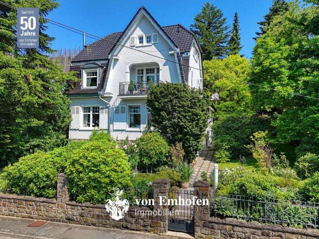 Haus zum Kaufen in Gummersbach 795.000,00 EUR 185 m²