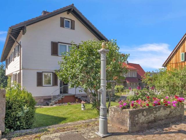 Haus zum Kaufen in Dobel 445.000,00 EUR 205 m²