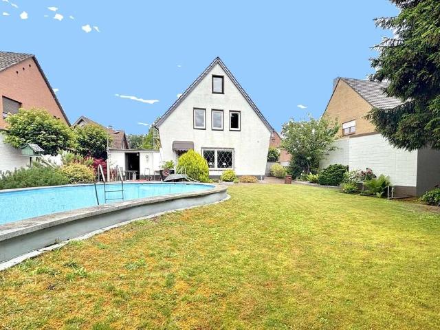 Haus zum Kaufen in Dormagen 399.000,00 EUR 89 m²