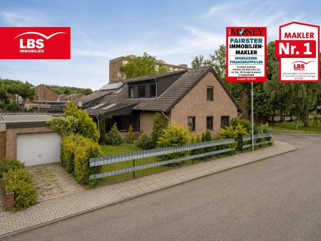 Haus zum Kaufen in Dormagen 450.000,00 EUR 134 m²