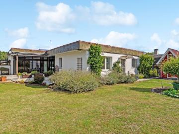 Haus zum Kaufen in Dormagen 549.000,00 EUR 239 m²