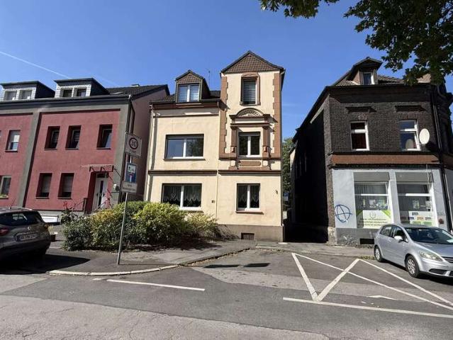 Haus zum Kaufen in Dortmund 299.000,00 EUR 371.24 m²