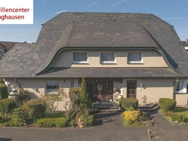 Haus zum Kaufen in Datteln 699.000,00 EUR 378 m²