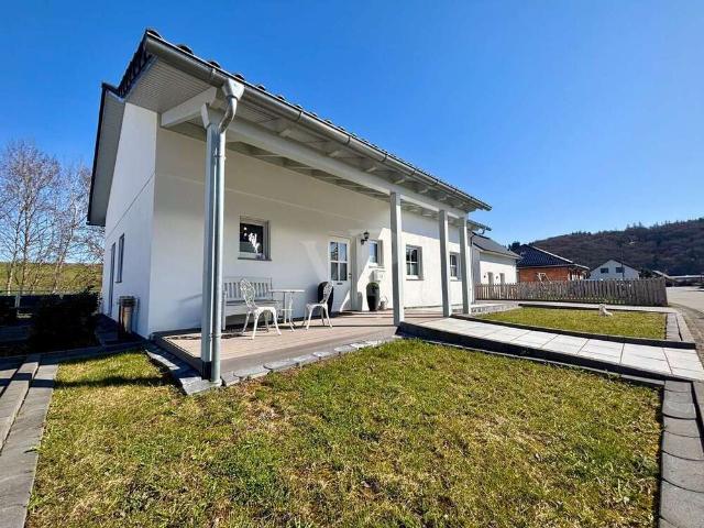 Haus zum Kaufen in Daun Rengen 585.000,00 EUR 183 m²