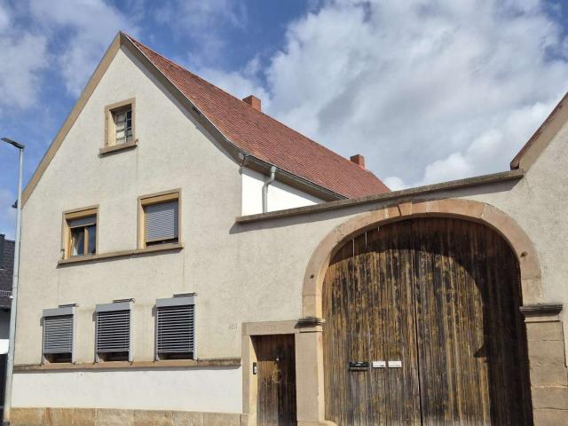 Haus zum Kaufen in Dannstadt Schauernheim 1.100.000,00 EUR 320 m²