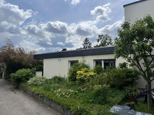 Haus zum Kaufen in Darmstadt Eberstadt 695.000,00 EUR 137 m²
