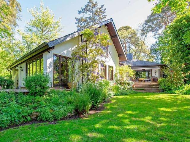 Haus zum Kaufen in Darmstadt 1.300.000,00 EUR 227.84 m²