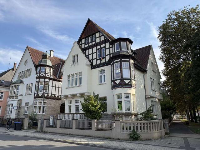 Haus zum Kaufen in Detmold 750.000,00 EUR 323 m²
