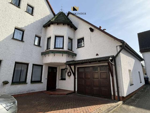 Haus zum Kaufen in Dettingen unter Teck 690.000,00 EUR 197 m²