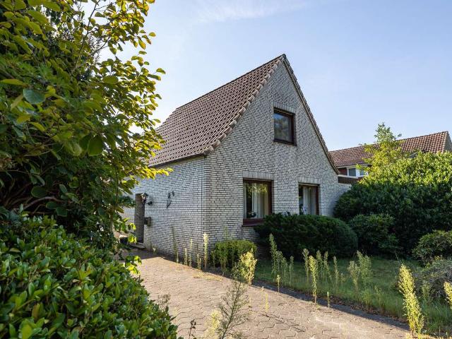 Haus zum Kaufen in Delmenhorst 278.900,00 EUR 147.76 m²