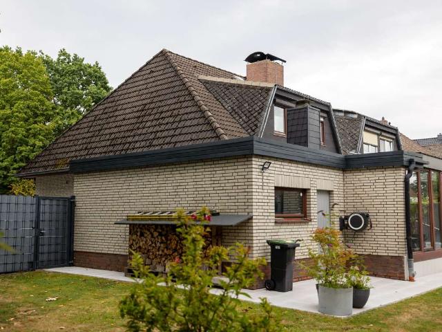 Haus zum Kaufen in Delmenhorst 298.000,00 EUR 123 m²