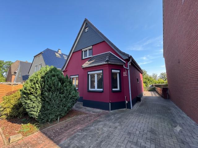 Haus zum Kaufen in Delmenhorst 299.000,00 EUR 156 m²
