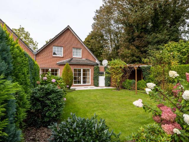 Haus zum Kaufen in Delmenhorst 344.000,00 EUR 110 m²