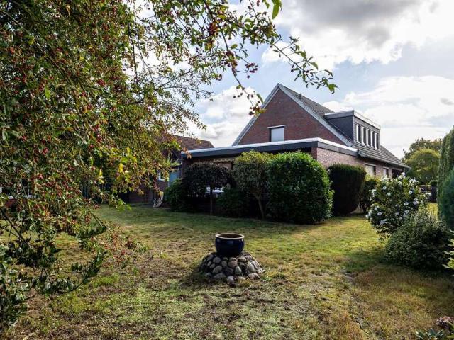 Haus zum Kaufen in Delmenhorst 437.000,00 EUR 200 m²