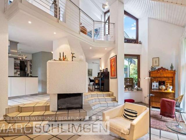 Haus zum Kaufen in Denzlingen 1.060.000,00 EUR 326 m²