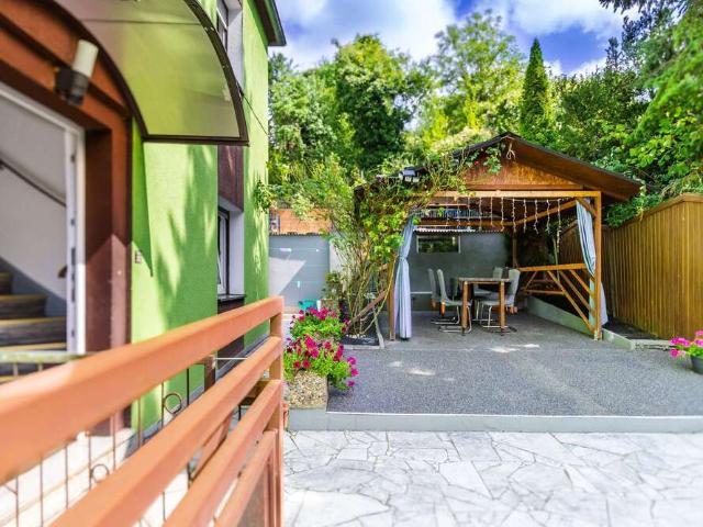 Haus zum Kaufen in Dittelbrunn 339.000,00 EUR 160 m²
