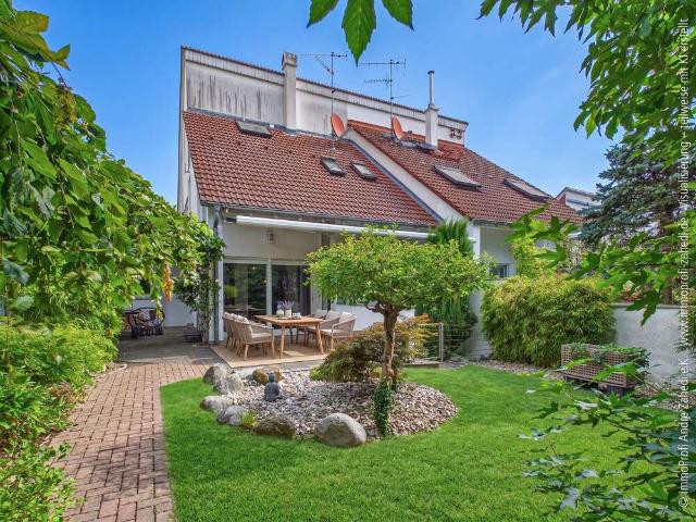 Haus zum Kaufen in Dieburg 649.000,00 EUR 157.93 m²