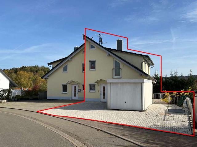 Haus zum Kaufen in Dietingen 398.000,00 EUR 156.3 m²