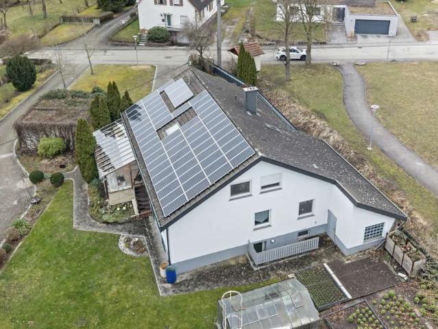 Haus zum Kaufen in Dietingen 497.000,00 EUR 232 m²