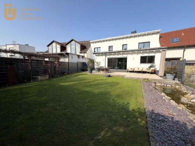 Haus zum Kaufen in Dietzenbach 1.228.000,00 EUR 455.32 m²