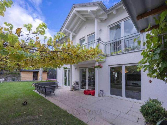 Haus zum Kaufen in Dietzenbach 990.000,00 EUR 222 m²