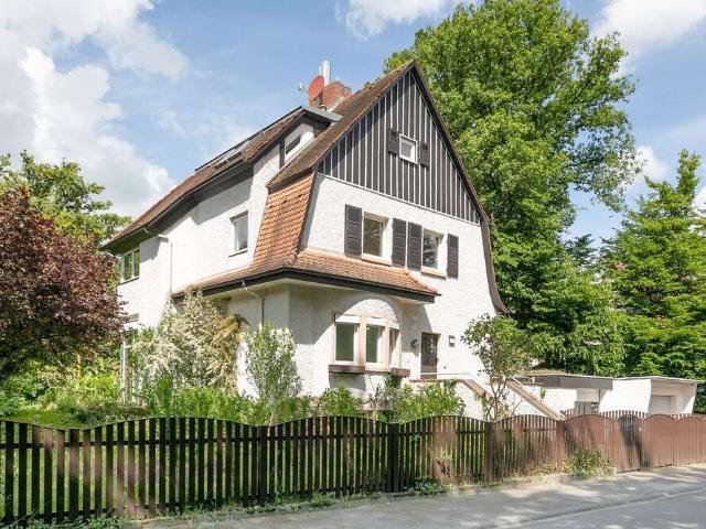 Haus zum Kaufen in Dreieich 1.749.000,00 EUR 209.24 m²