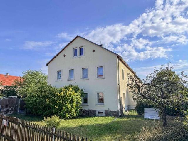 Haus zum Kaufen in Dresden 695.000,00 EUR 245.74 m²