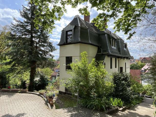 Haus zum Kaufen in Dresden 695.000,00 EUR 317 m²