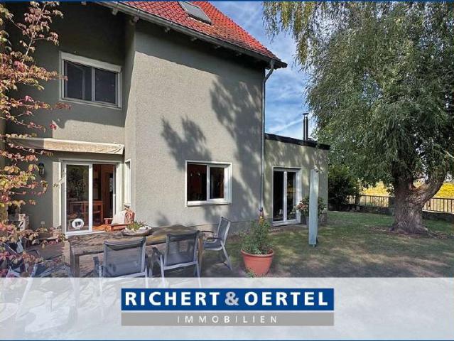 Haus zum Kaufen in Dresden 750.000,00 EUR 164.09 m²