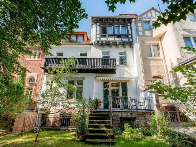 Haus zum Kaufen in Dresden 890.000,00 EUR 320 m²
