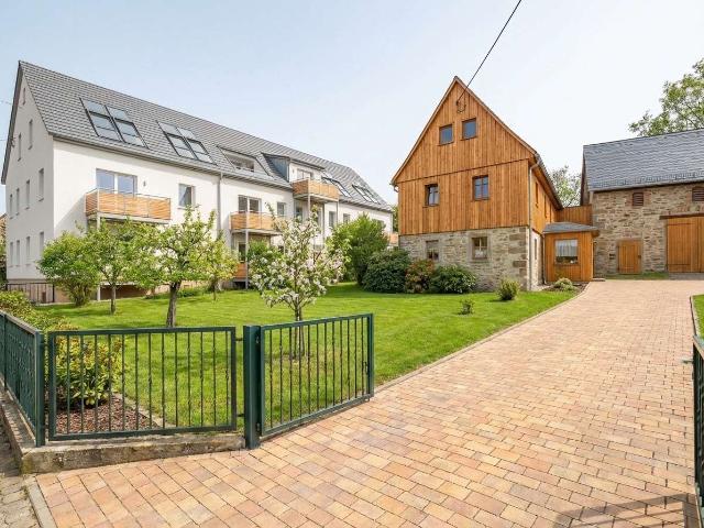 Haus zum Kaufen in Dresden 998.000,00 EUR 1358 m²