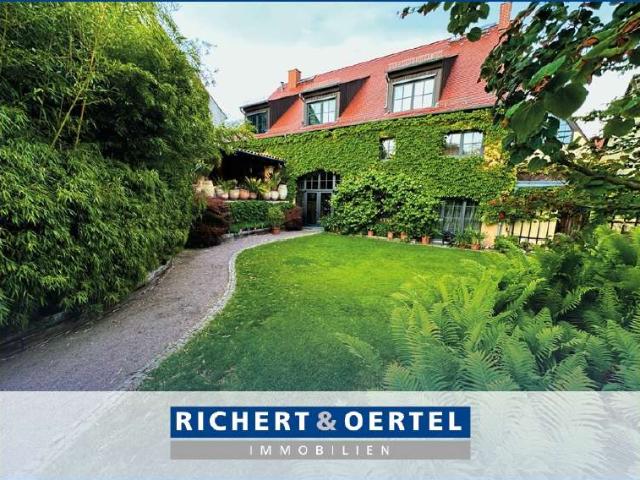 Haus zum Kaufen in Dresden 1.225.000,00 EUR 417.15 m²