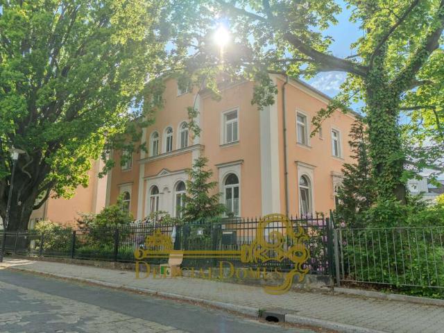 Haus zum Kaufen in Dresden 1.350.000,00 EUR 300 m²