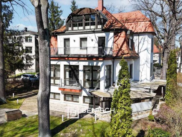 Haus zum Kaufen in Dresden 1.485.000,00 EUR 558 m²
