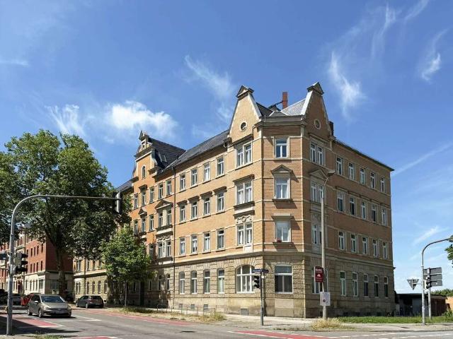 Haus zum Kaufen in Dresden 1.890.000,00 EUR 871 m²