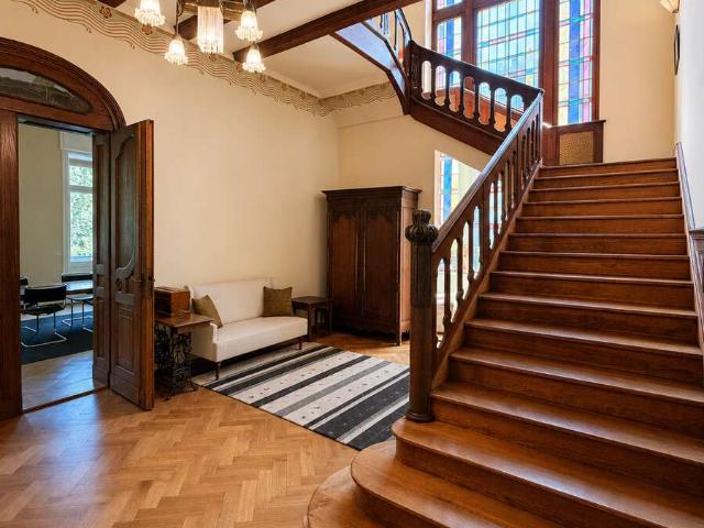 Haus zum Kaufen in Dresden 2.200.000,00 EUR 356 m²